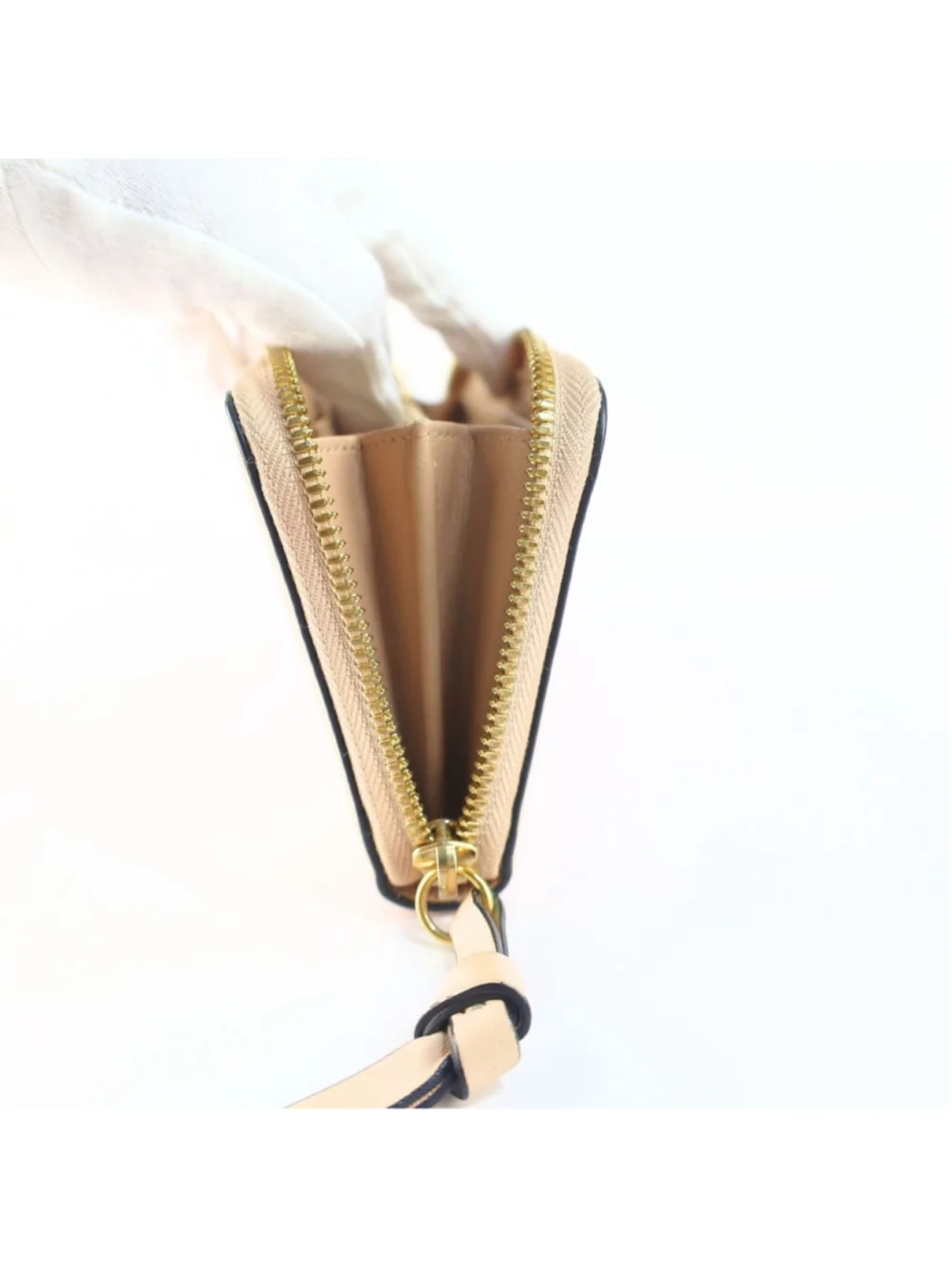 Chloe Alphabet Long Wallet For Women Beige NeutralLeather & Gold tone Hardware
